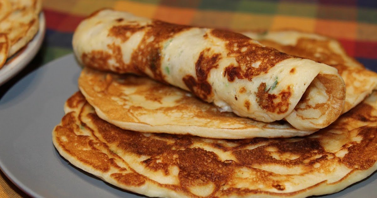 Panquecas com queijo e requeijão