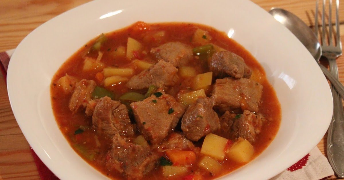 Goulash com carne de porco