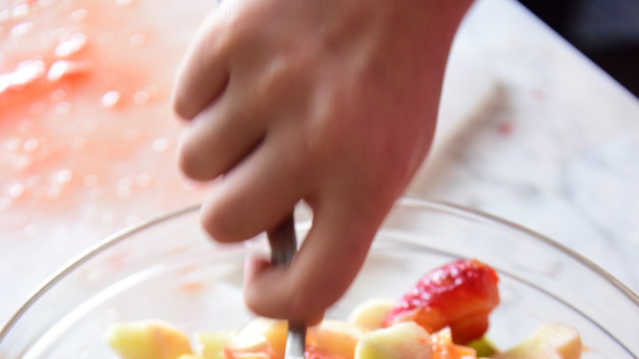 Como fazer salada de frutas sem erros (e nem oxidação)