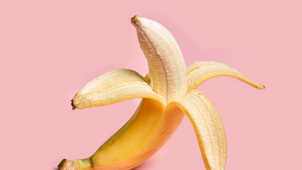 Você pode comer a ponta de uma banana? Vamos dissipar as dúvidas