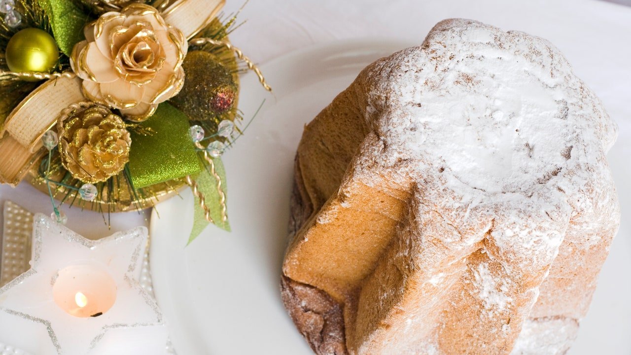 Pandoro caseiro com massa fermentada: a receita completa
