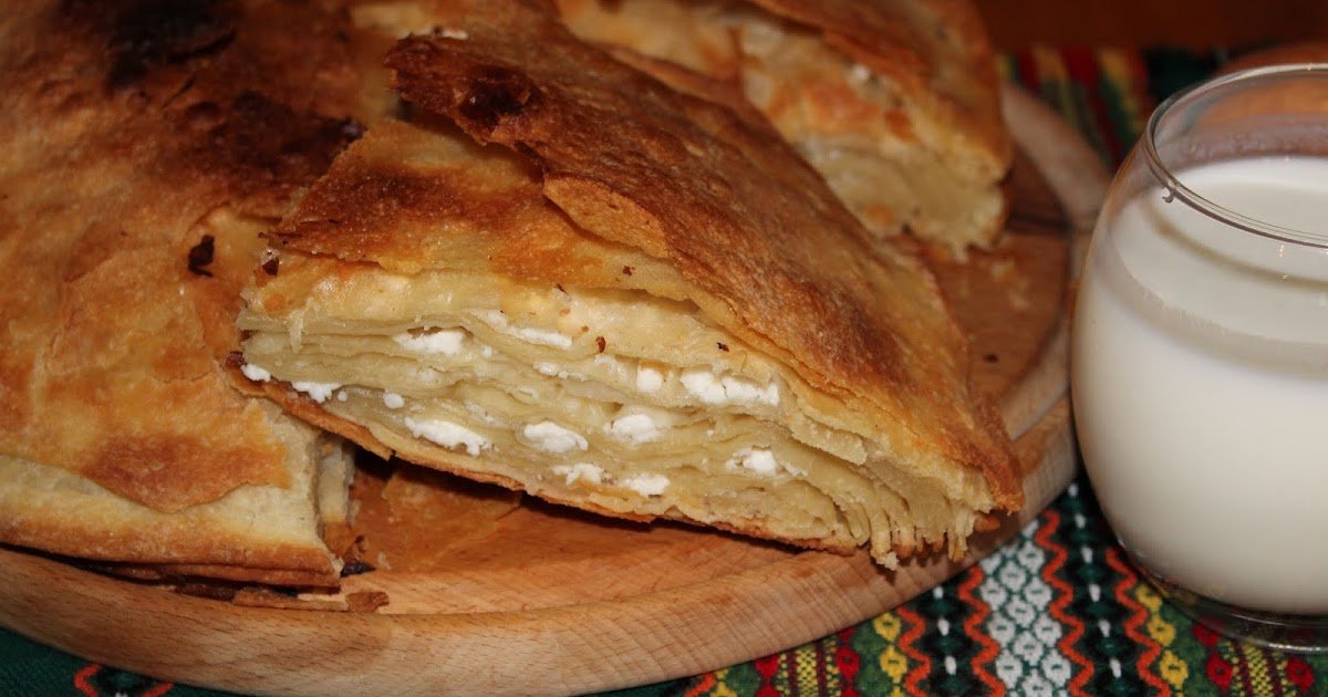 Sobre tortas e bureks e uma receita de um burek incrivelmente delicioso com queijo