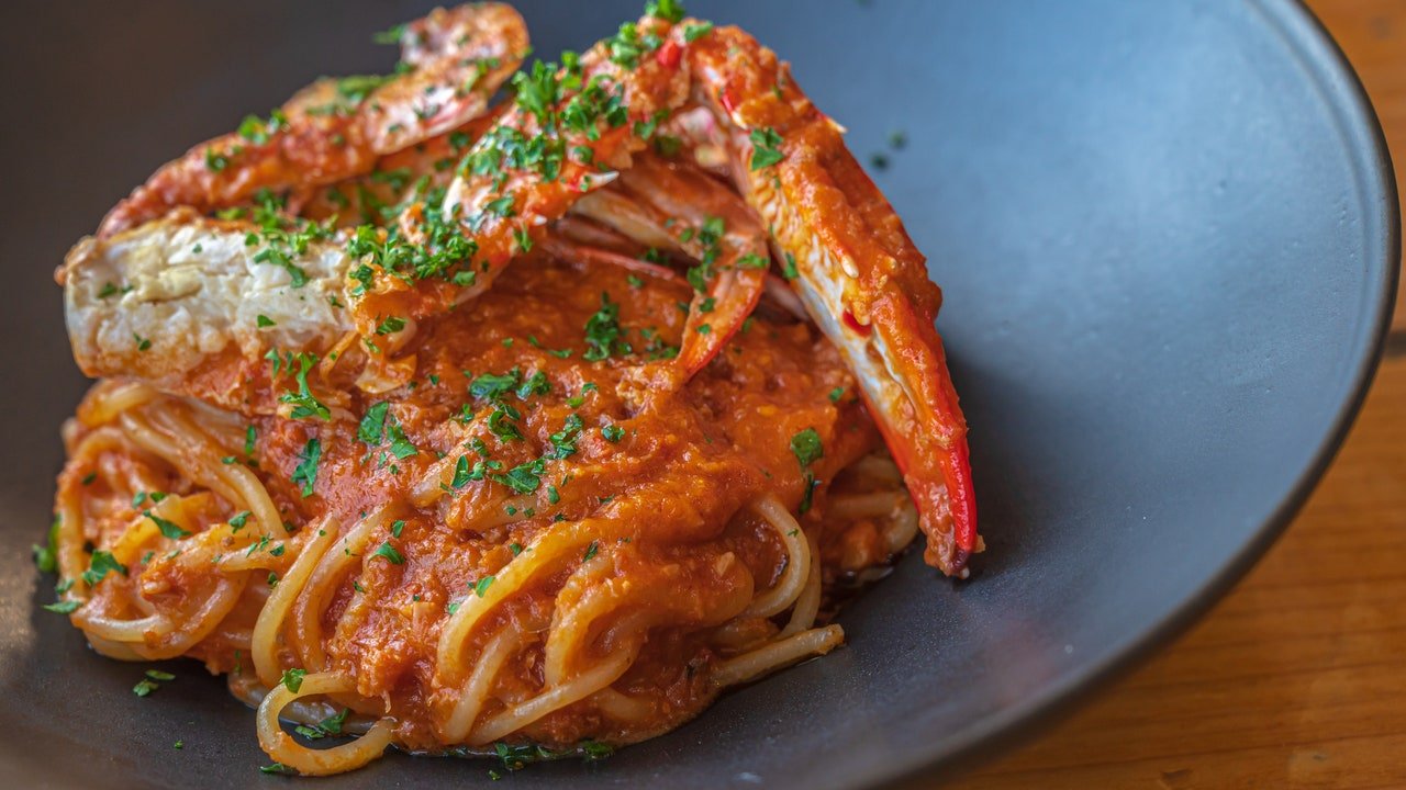 Caranguejo azul, como cozinhar? Receitas fáceis para se divertir