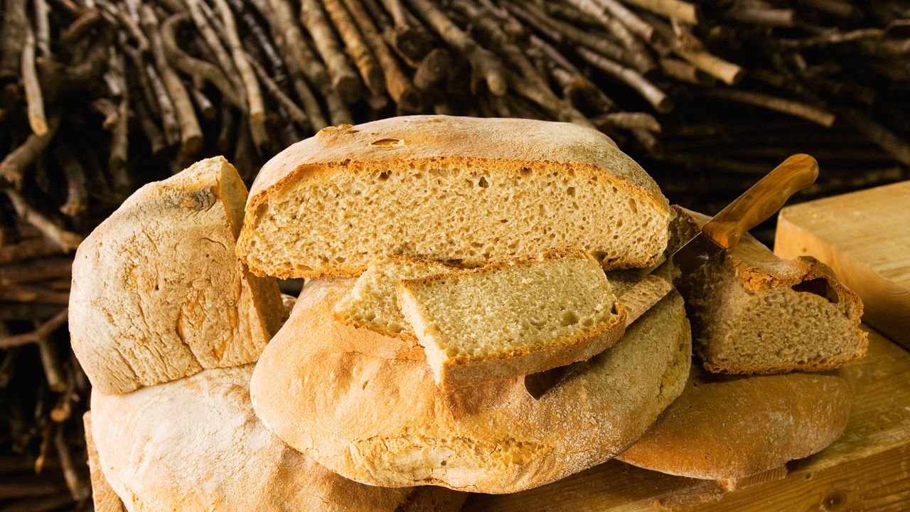 Pão toscano: a receita para fazer pão sem sal em casa
