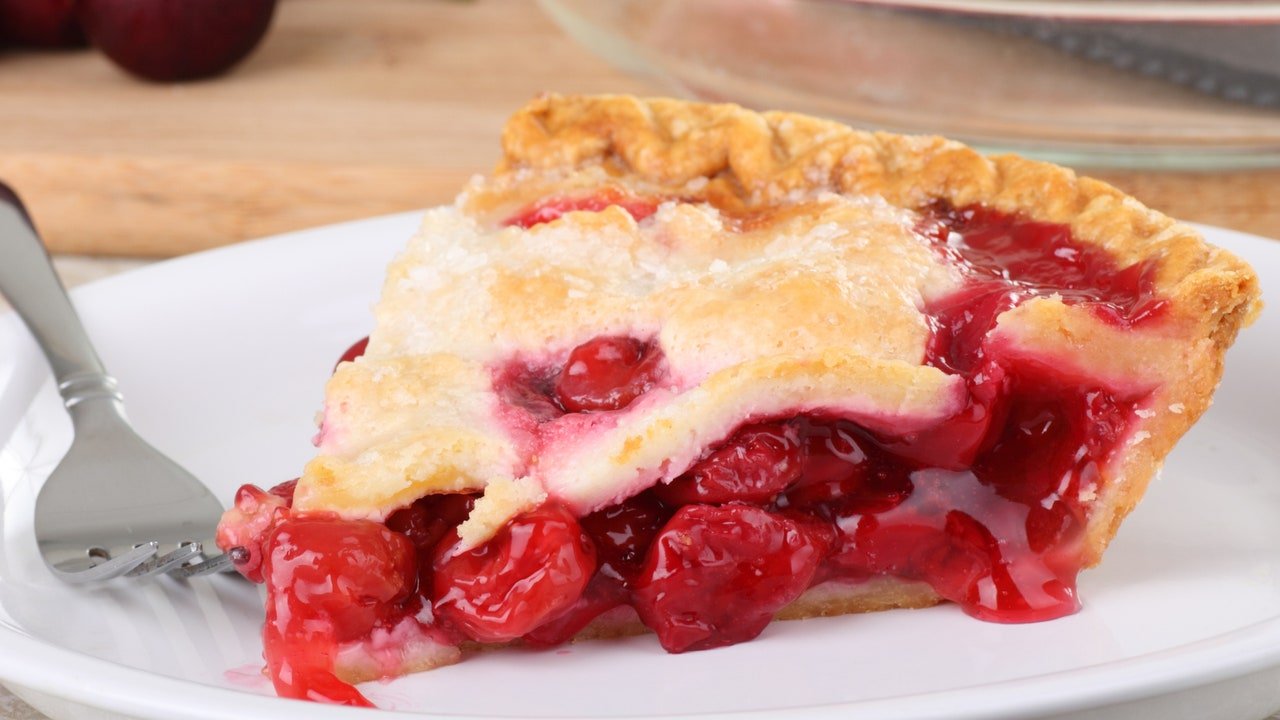 Torta de cereja, que delícia: 4 maneiras diferentes de fazer