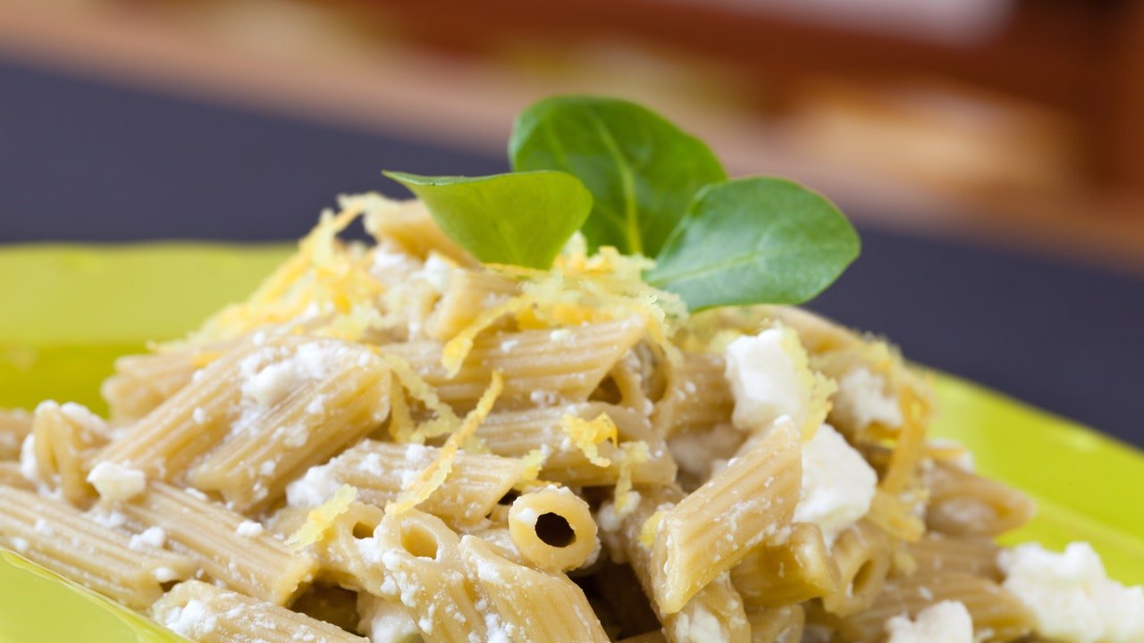Macarrão de ricota e limão, uma delícia irresistível de verão
