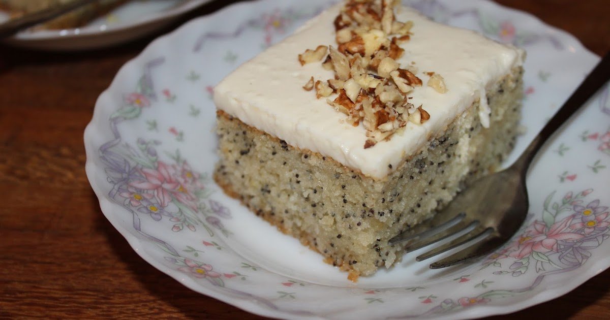 Rugir com sementes de papoula e creme