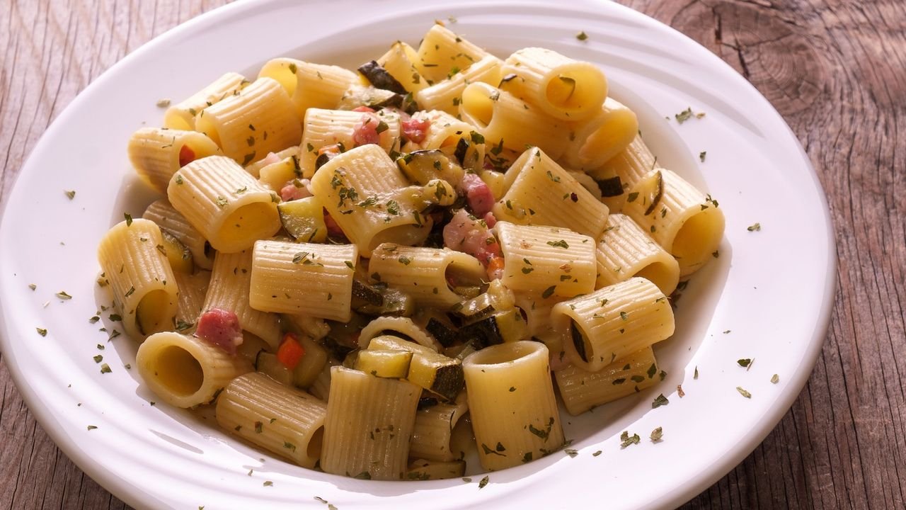 Pasta e manchas de Courgette, a ideia rápida, mas deliciosa