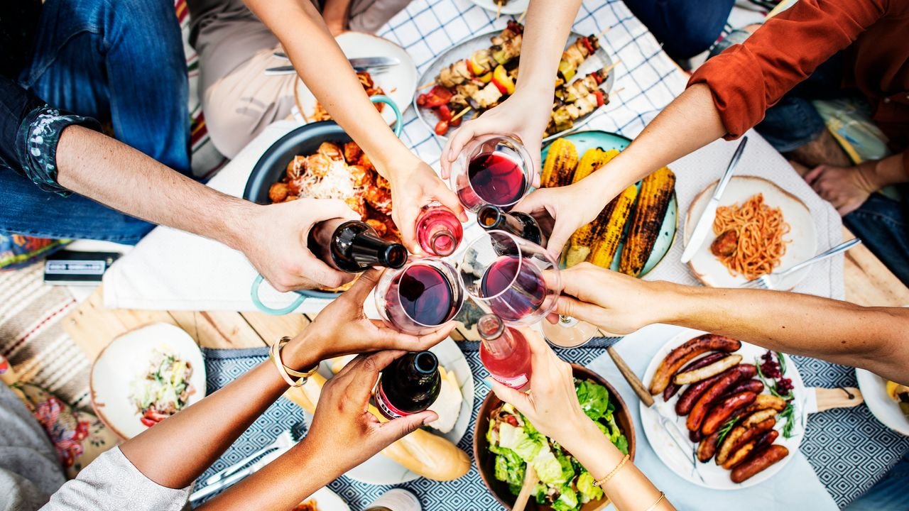 Jantar de verão: como resolvê -lo com 5 receitas frescas e rápidas