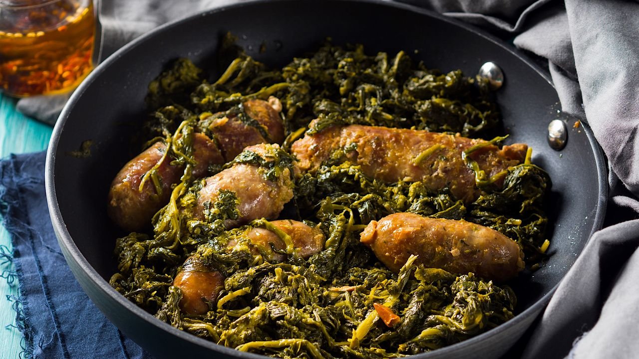 5 receitas com Friarielli, os vegetais amargos que conquistam