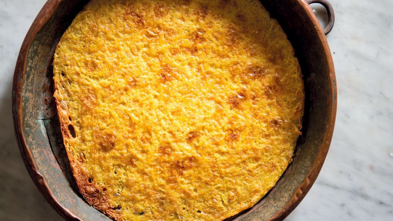 Farinata di grão de bico em uma panela: o sabor da Ligúria em casa